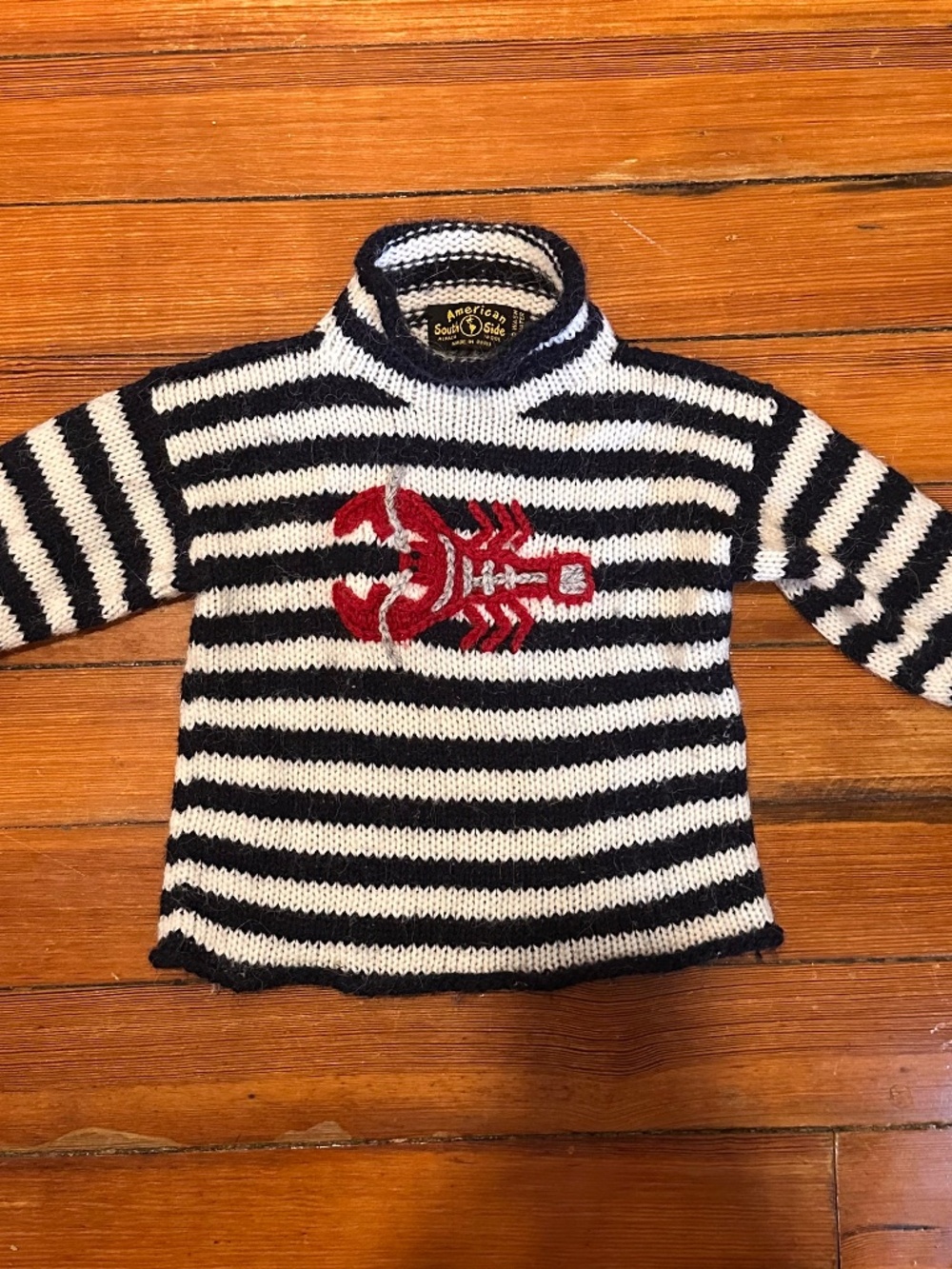 3T turtleneck lobster sweater